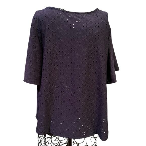 Nanette Lepore Tie Front NAVY Laser Eyelet Missy Tops Short Sleeve Size M 1676 - Picture 3 of 5